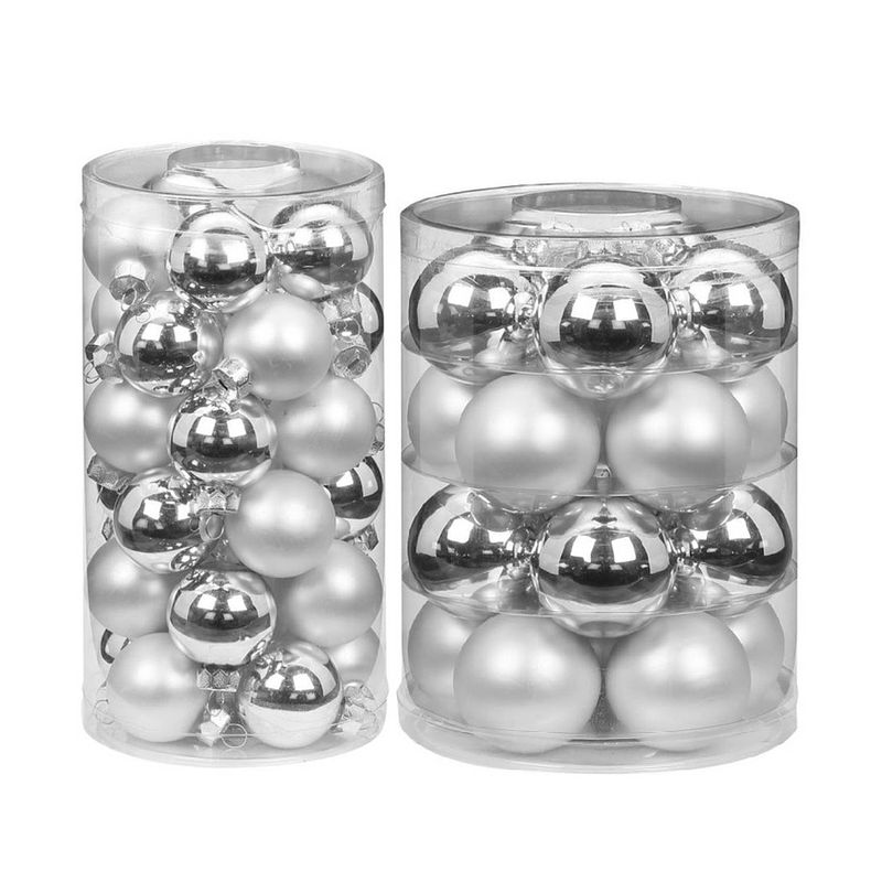 Foto van 60x stuks glazen kerstballen elegant zilver mix 4 en 6 glans en mat - kerstbal