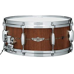 Foto van Tama tvw146s oiled natural walnut star stave snare drum