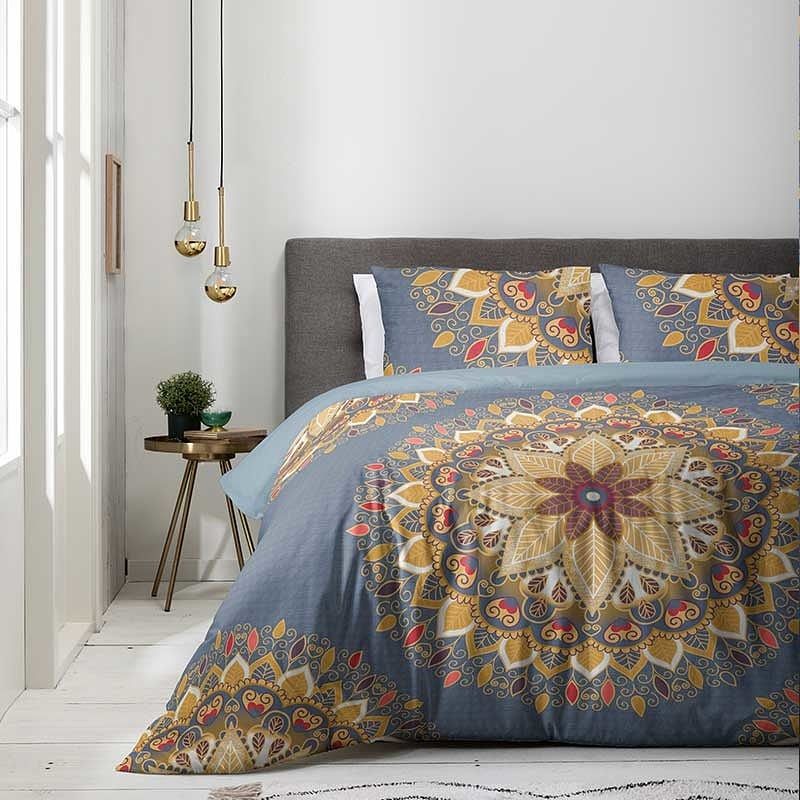 Foto van Luna bedding luna mandala yellow blue dekbedovertrek 2-persoons (200 x 220 cm + 2 kussenslopen) dekbedovertrek