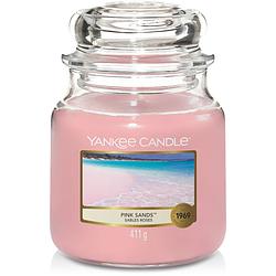 Foto van Yankee candle geurkaars medium pink sands - 13 cm / ø 11 cm