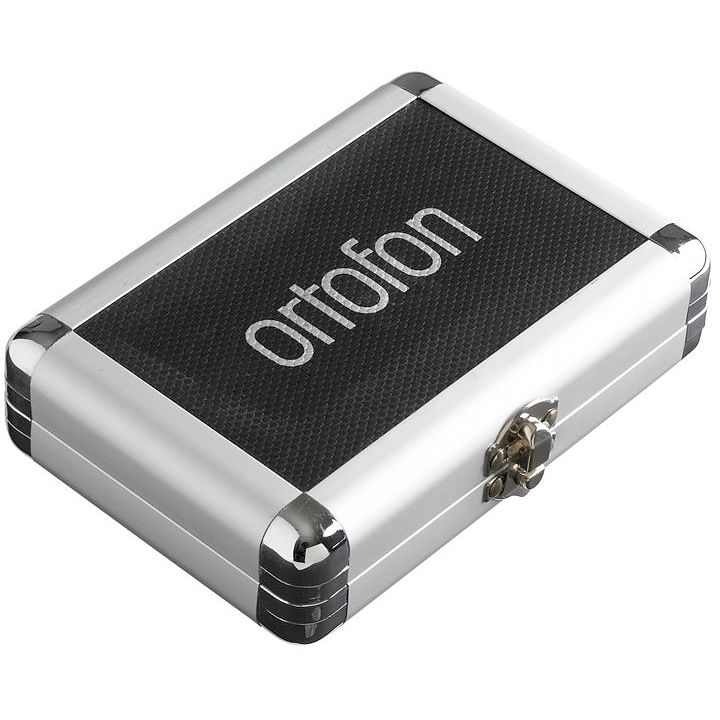 Foto van Ortofon flight case cc twin mkii