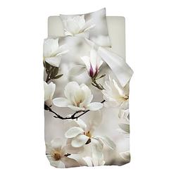 Foto van Snoozing floral flanel dekbedovertrek - 1-persoons (140x200/220 cm + 1 sloop) - flanel - wit
