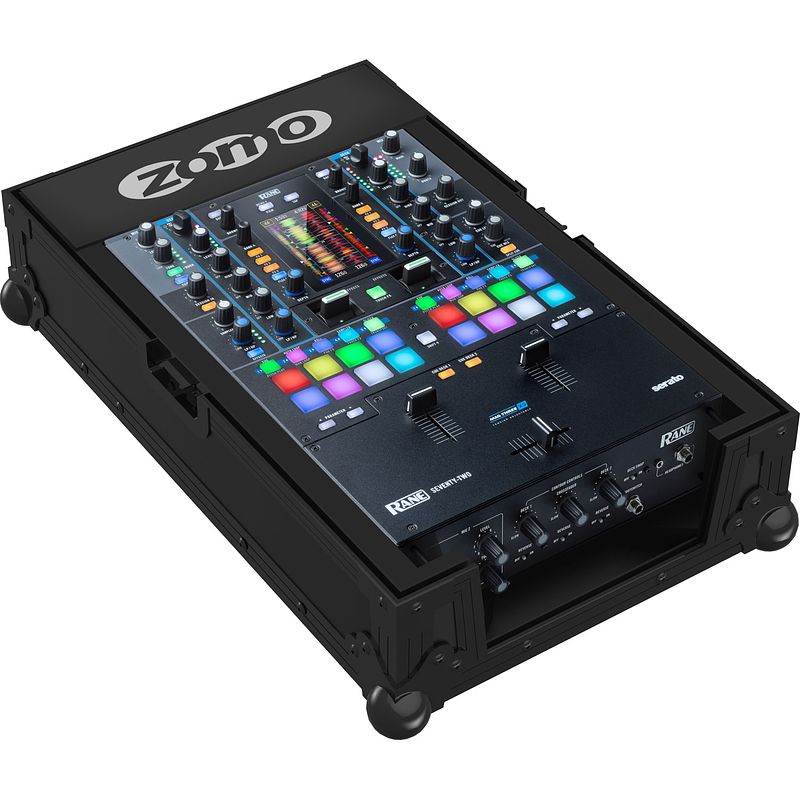 Foto van Zomo flightcase rane seventy two nse zwart