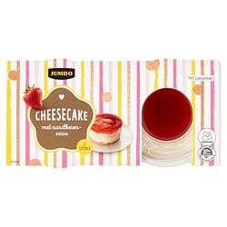 Foto van Jumbo cheesecake met aardbeiensaus 2 stuks