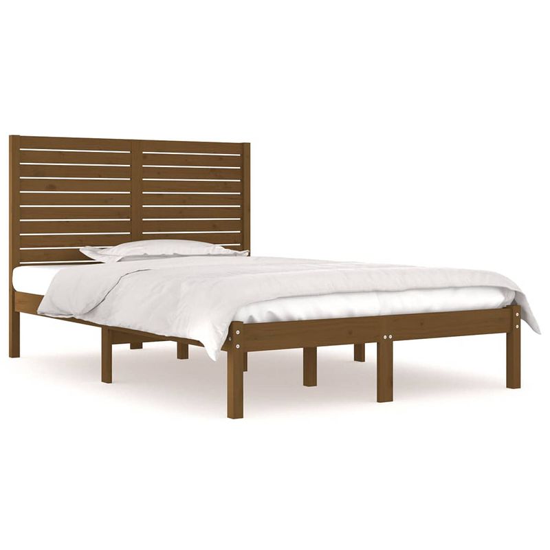 Foto van The living store massief grenenhouten bedframe - honingbruin - 195.5 x 146 x 100 cm - geschikt voor 140 x 190 cm matras