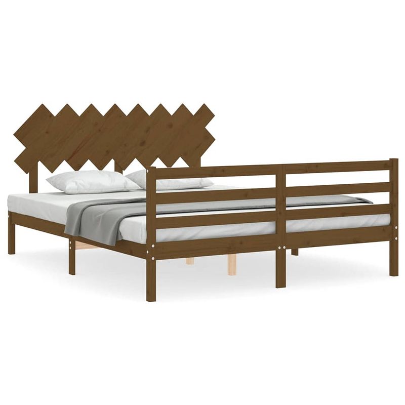 Foto van The living store bed grenenhout - massief - 205.5 x 165.5 x 81 cm - honingbruin