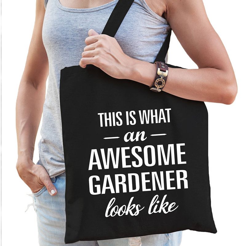 Foto van Awesome gardener / hovenier cadeau tas zwart voor dames - feest boodschappentassen