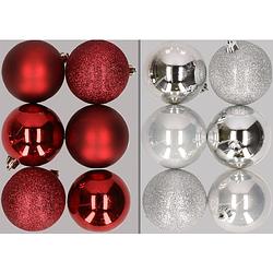 Foto van 12x stuks kunststof kerstballen mix van donkerrood en zilver 8 cm - kerstbal