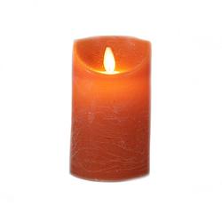 Foto van 1x stuks led kaarsen/stompkaarsen oranje d7,5 x h12,5 cm - led kaarsen