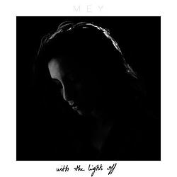 Foto van With the lights off - cd (3700398724232)