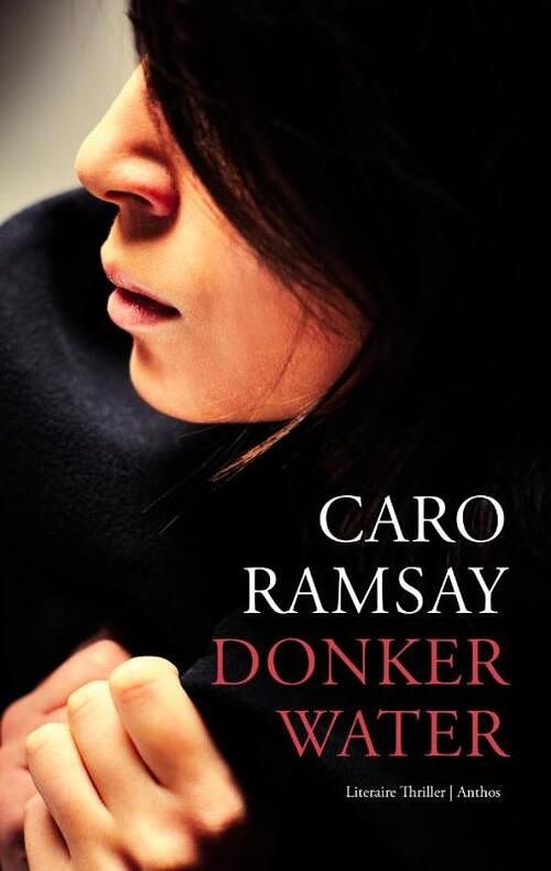 Foto van Donker water - caro ramsay - ebook (9789041420367)