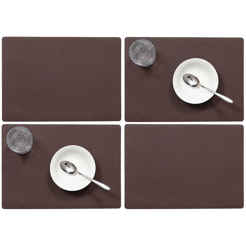 Foto van Set van 4x stuks stevige luxe tafel placemats plain chocolade bruin 30 x 43 cm - placemats