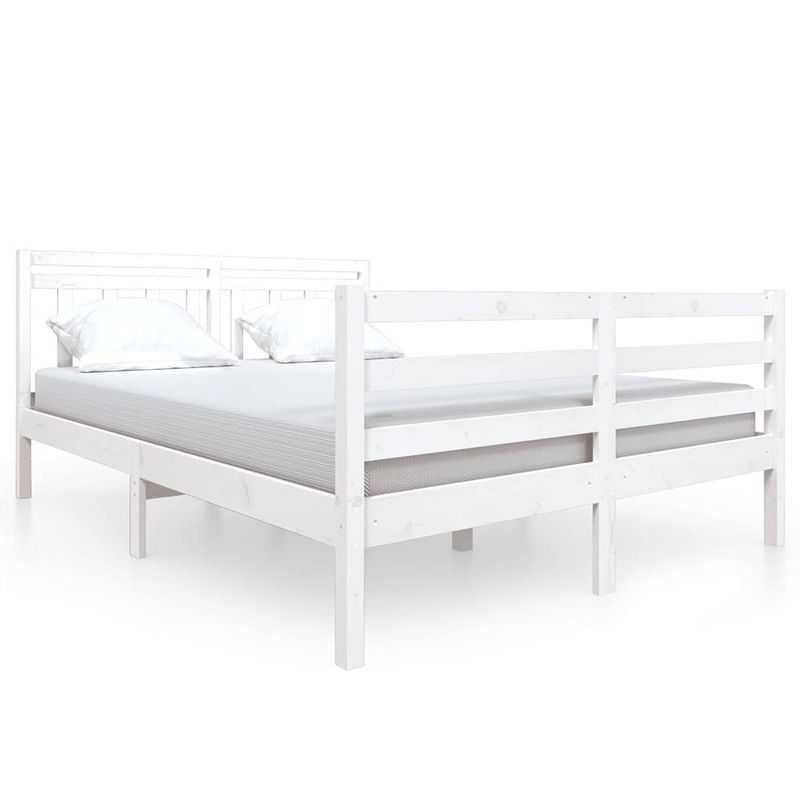 Foto van The living store bedframe grenenhout - wit - 195.5 x 146 x 100 cm - geschikt voor 140 x 190 cm matras