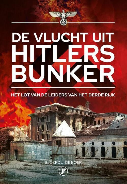 Foto van De vlucht uit hitlers bunker - sjoerd j. de boer - paperback (9789089754042)