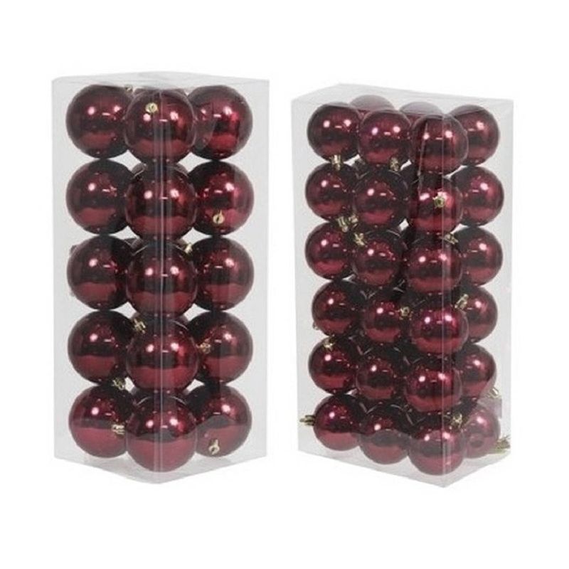 Foto van Kerstversiering kunststof kerstballen bordeaux rood 6 en 8 cm pakket van 56x stuks - kerstbal