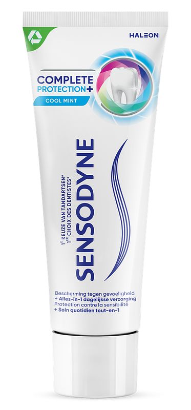 Foto van Sensodyne complete protection + cool mint tandpasta 75ml bij jumbo