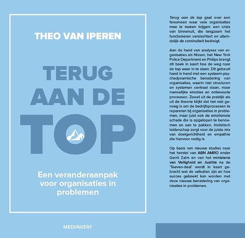 Foto van Terug aan de top - theo van iperen - paperback (9789490463892)