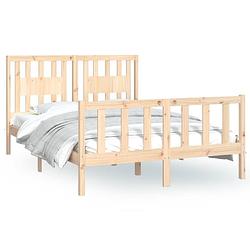 Foto van The living store houten bedframe - grenenhout - 205.5x125.5x69.5 cm - rustiek - geen matras inbegrepen