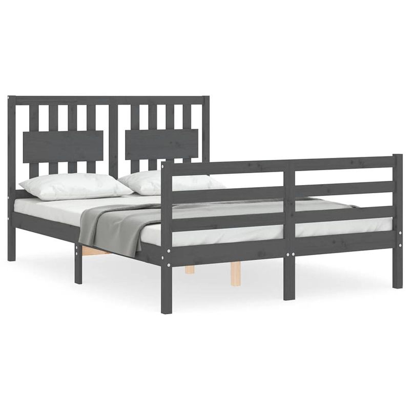 Foto van The living store bed massief grenenhout - grijs - 195.5 x 145.5 x 100 cm - multiplex lattenbodem