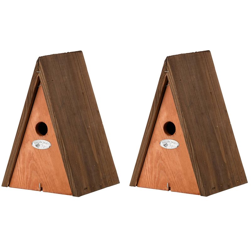 Foto van 2x stuks houten vogelhuisjes/nestkasten wigwam bruin 27 cm - vogelhuisjes