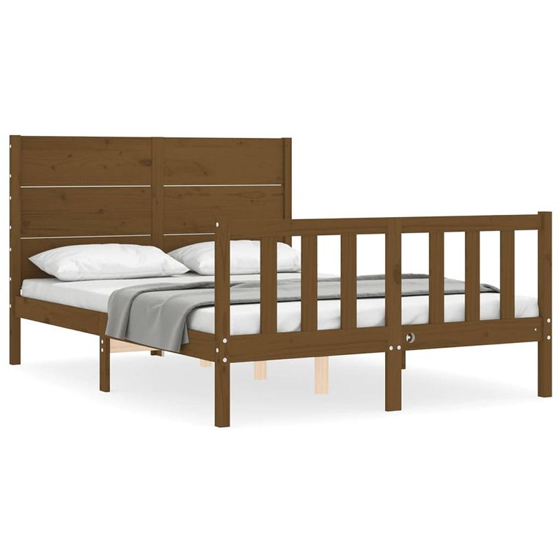 Foto van The living store bed - massief grenenhout - 205.5 x 125.5 x 100 cm - honingbruin