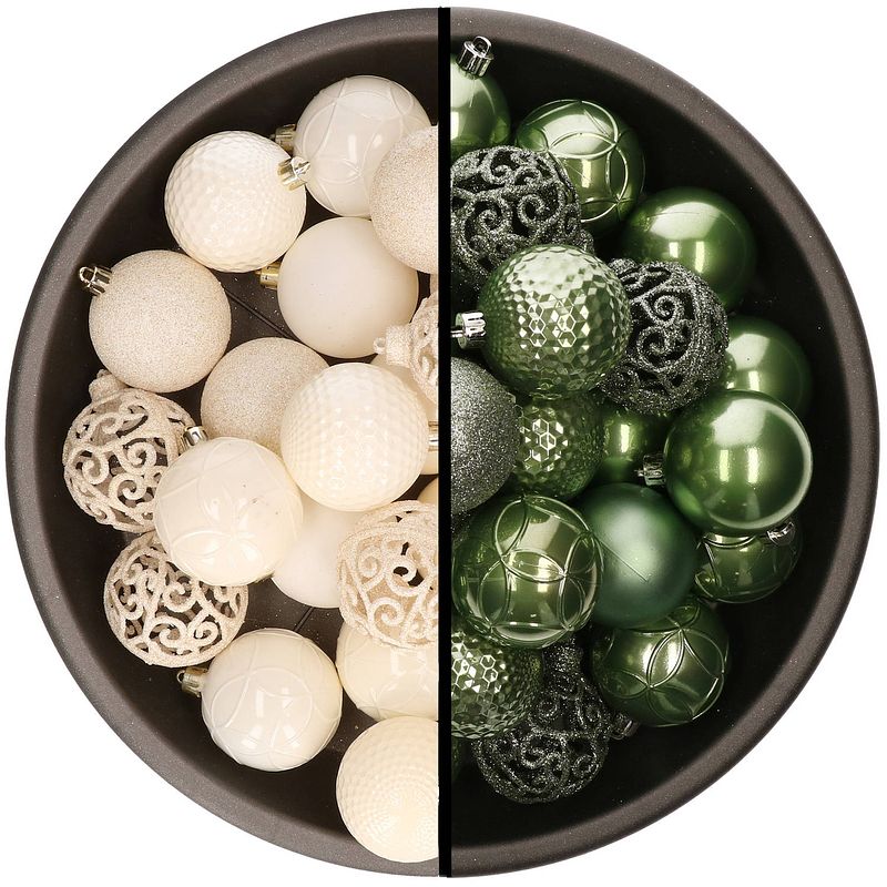 Foto van Kerstballen - 74x stuks - wol wit en salie groen - 6 cm - kunststof - kerstbal