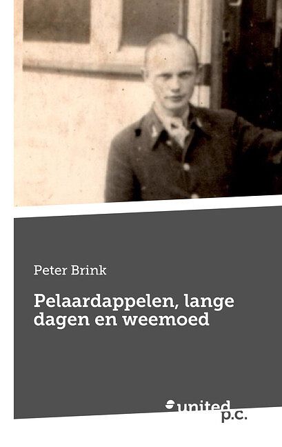 Foto van Pelaardappelen, lange dagen en weemoed - peter brink - paperback (9783710349461)