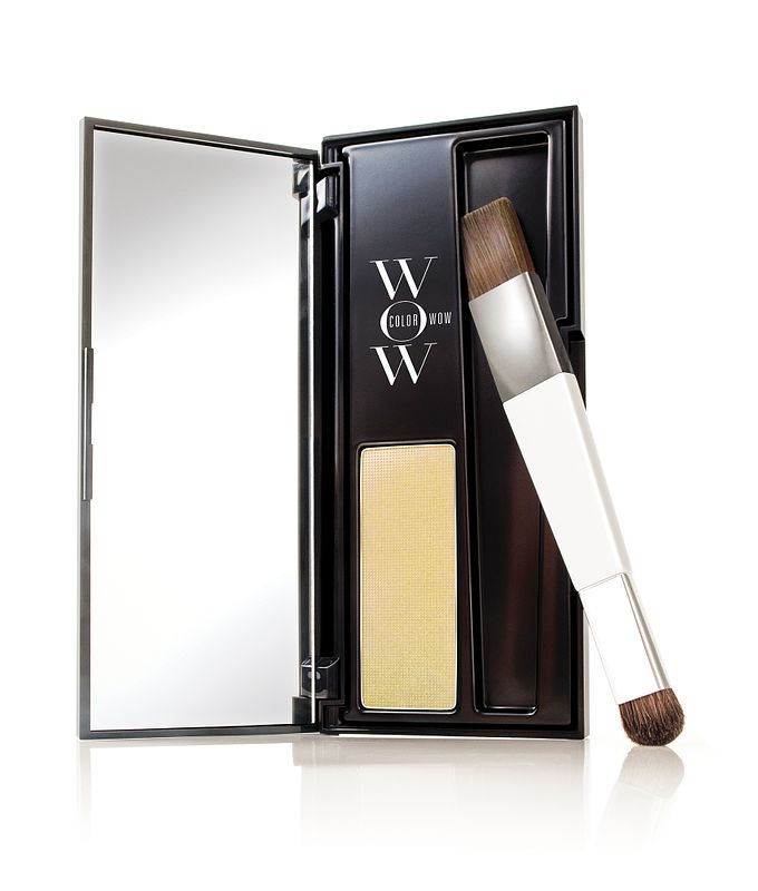 Foto van Color wow root cover up - blonde