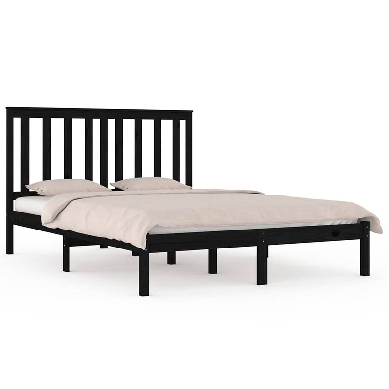 Foto van The living store houten bedframe - bedframe - 205.5 x 165.5 x 31 cm - massief grenenhout