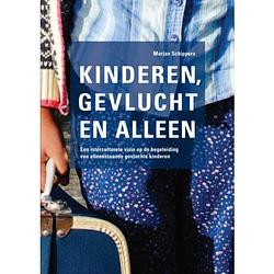 Foto van Kinderen, gevlucht en alleen