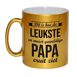 Foto van Gouden leukste en meest geweldige papa cadeau koffiemok / theebeker 330 ml - feest mokken