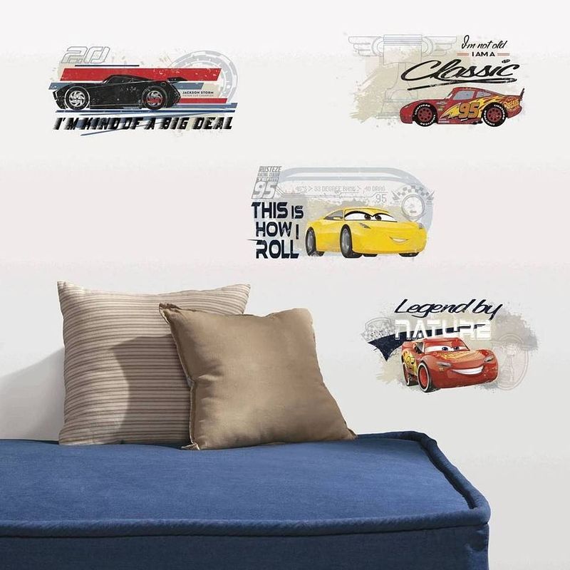 Foto van Roommates muurstickers cars 4 stickers