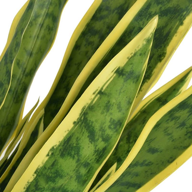 Foto van The living store sanseveria kunstplant - 90 cm - levensecht - 30 bladeren - groen