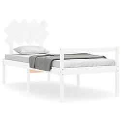 Foto van The living store houten bedframe - massief grenenhout - 205.5 x 95.5 x 81 cm - wit - geschikte matras 90 x 200 cm