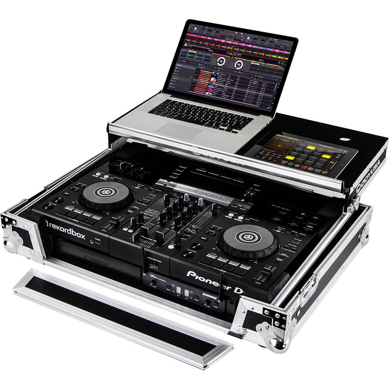 Foto van Odyssey fzgspixdjrr1 flightcase voor pioneer xdj-rr