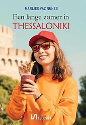 Foto van Een lange zomer in thessaloniki - marlies vaz nunes - paperback (9789464493795)