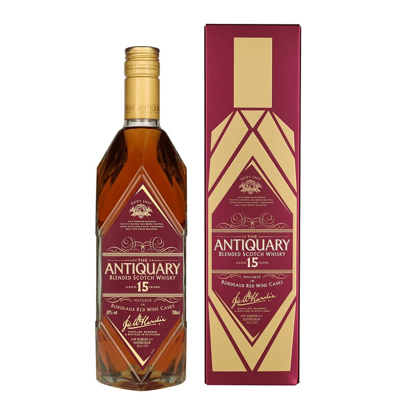 Foto van Antiquary 15 years 70cl whisky + giftbox