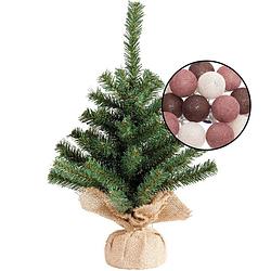 Foto van Mini kunst kerstboom groen met verlichting - in jute zak - h45 cm - kleur mix rood - kunstkerstboom
