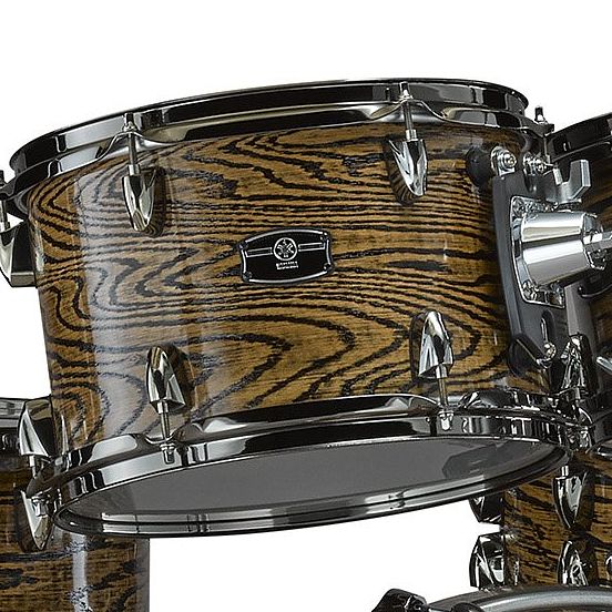 Foto van Yamaha jlht1208unt live custom hybrid oak natural 12 x 8 inch tom