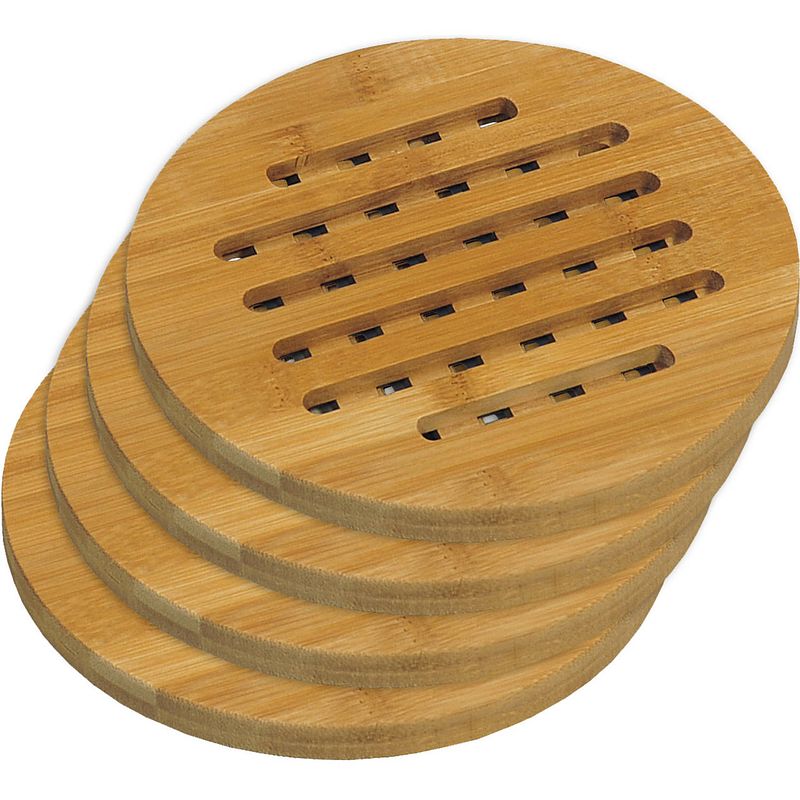 Foto van 4x ronde pannen onderzetters van bamboe 19 cm - rond - onderzetter voor pan - houten onderzetters set