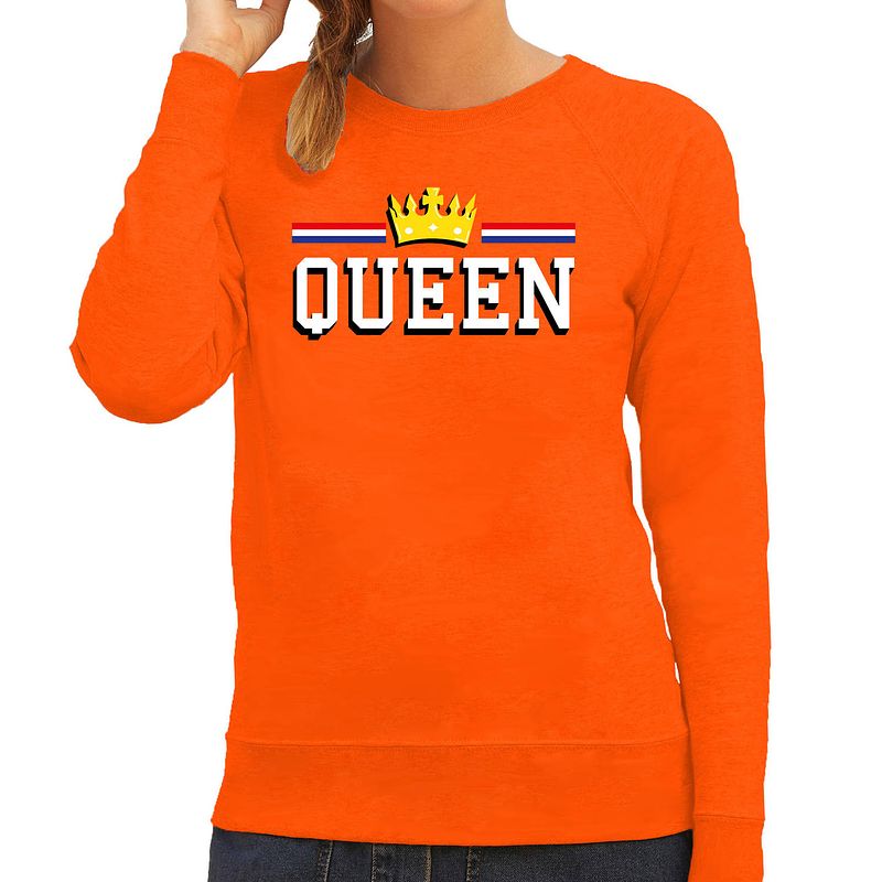 Foto van Queen met gouden kroon sweater oranje voor dames - koningsdag truien 2xl - feesttruien