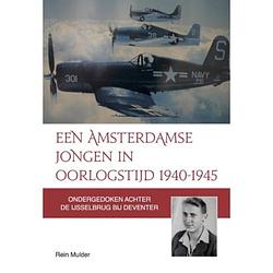 Foto van Een amsterdamse jongen in oorlogstijd 1940-1945