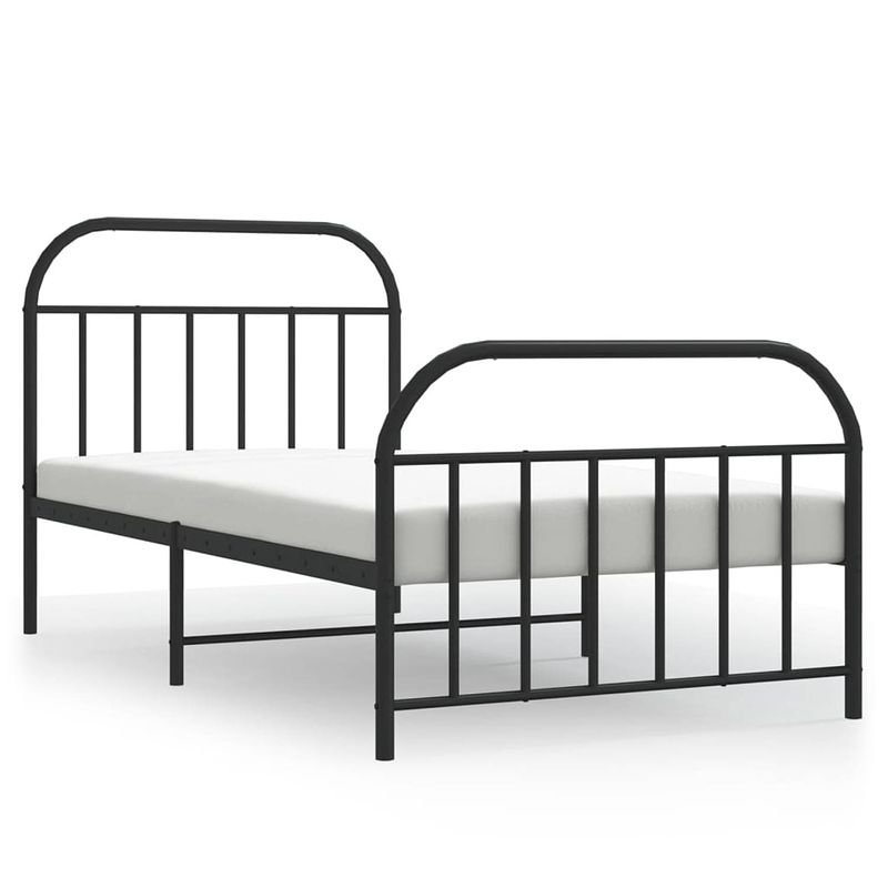 Foto van The living store klassiek bedframe - metaal - 207 x 105 x 100 cm - zwart