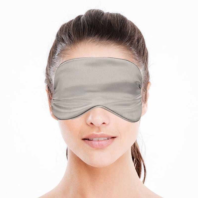 Foto van 3x comfortabel reismasker/ slaapmasker luxe grijs - slaapmaskers