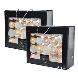 Foto van 84x stuks glazen kerstballen lichtroze (blush)/parel/wit 5-6-7 cm - kerstbal