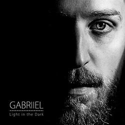 Foto van Light in the dark - cd (3760301211440)