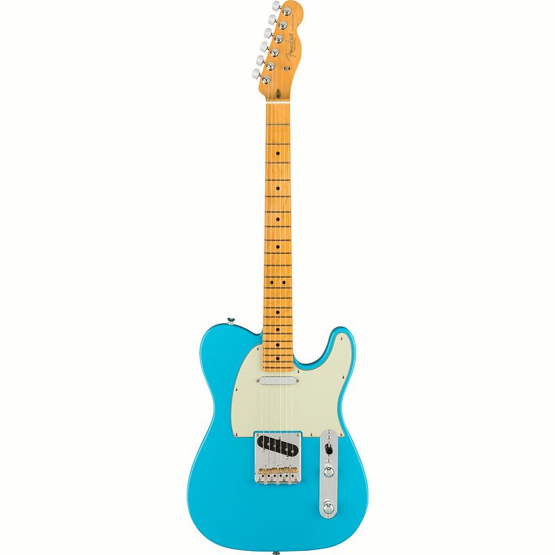 Foto van Fender american professional ii telecaster miami blue mn elektrische gitaar met koffer
