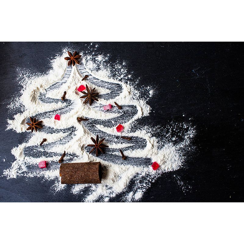 Foto van Inductiebeschermer - snowy christmas tree - 58.3x51.3 cm