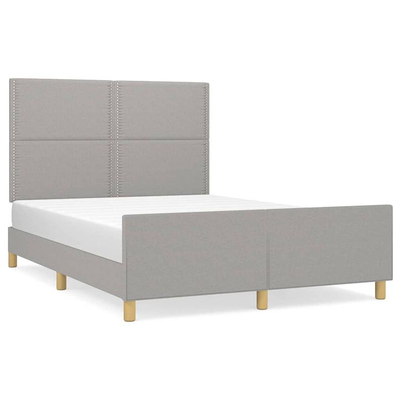 Foto van The living store bedframe - lichtgrijs - 193 x 146 x 118/128 cm - stof - verstelbare hoogte - multiplex lattenbodem -