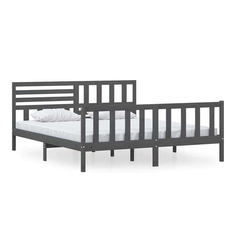 Foto van The living store bedframe - grenenhout - 205.5 x 186 x 100 cm - grijs